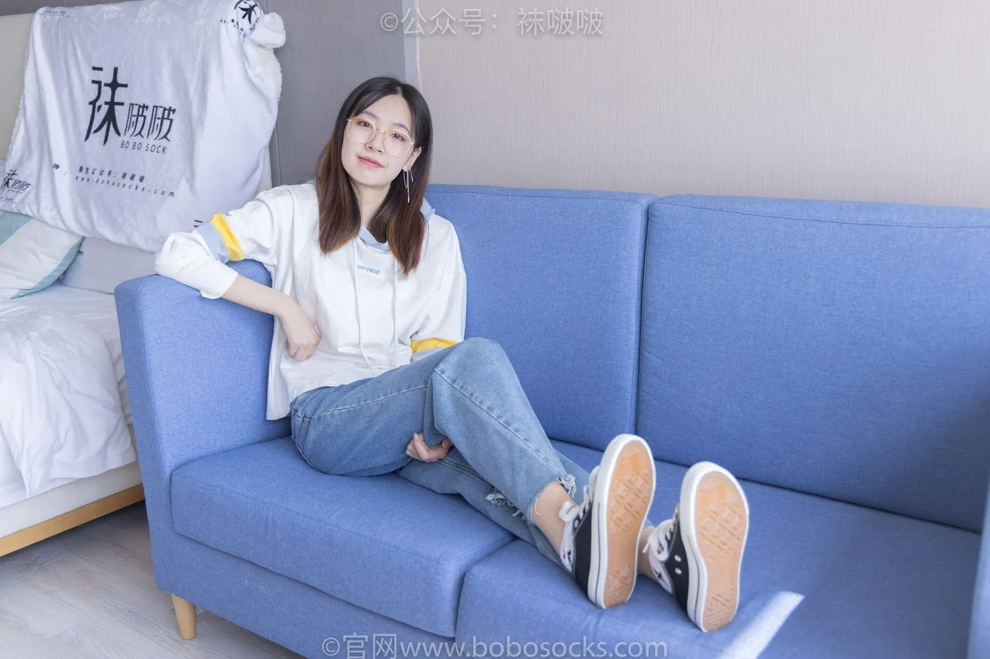 [BoBoSocks袜啵啵]NO.080 小甜豆-帆布鞋、白棉袜、肉丝（花絮版） [140P]插图6